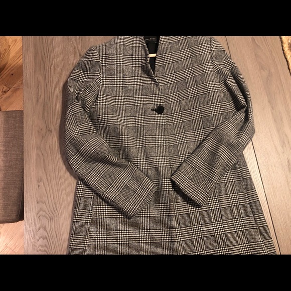 zara Jacket - Picture 1 of 8